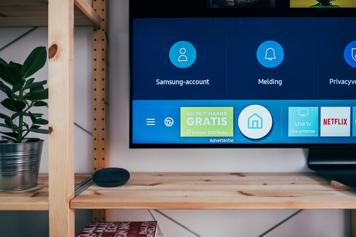 Televisor en una sala de estar